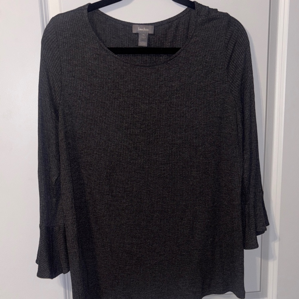 Neiman Marcus Ribbed 3/4 Sleeve Top